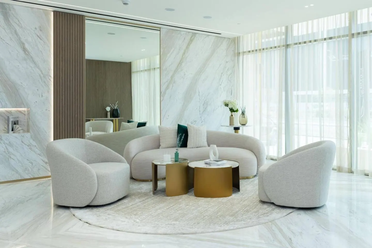 Brand-New 1-Bedroom Apartment Dubai