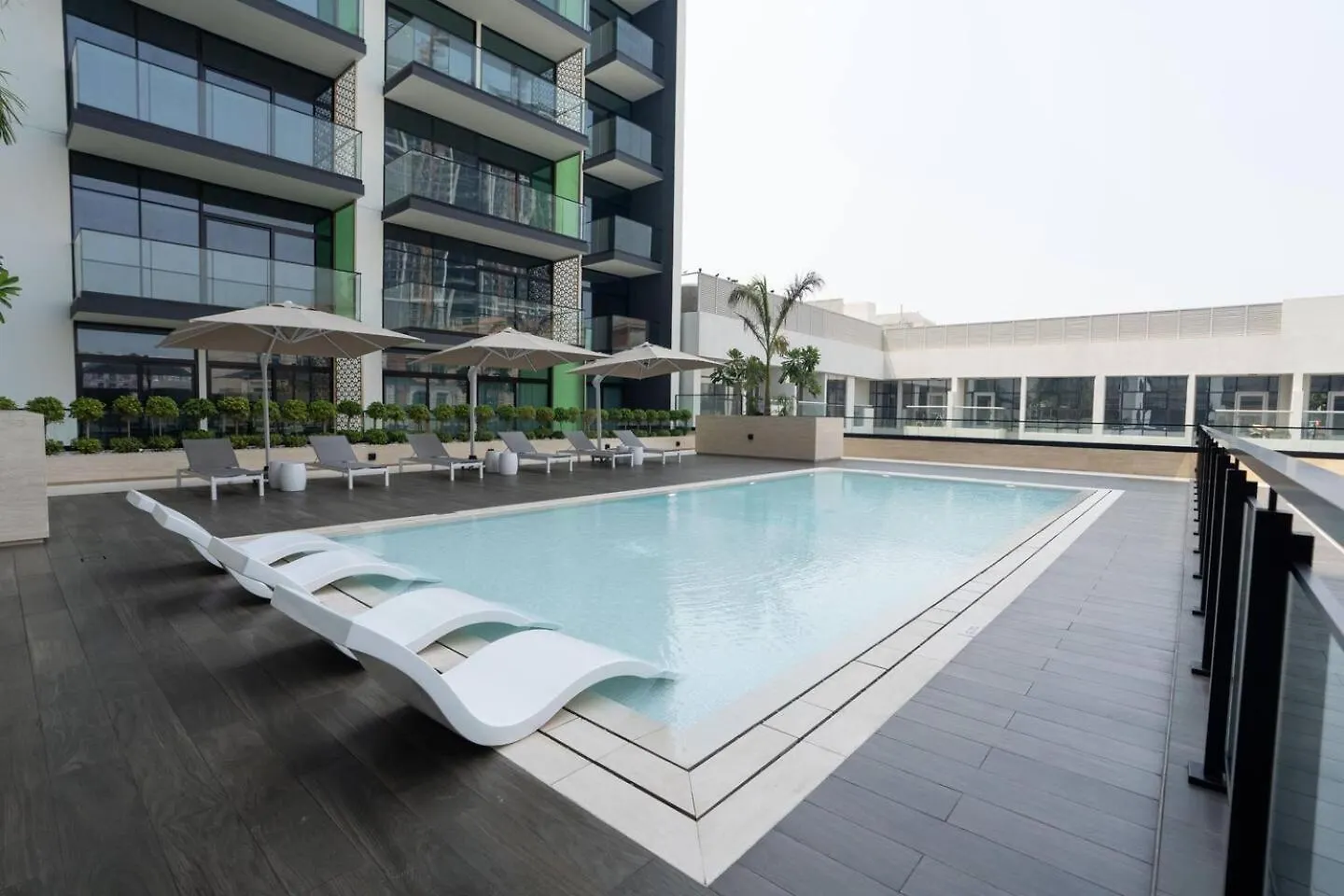 Brand-New 1-Bedroom Apartment Dubai